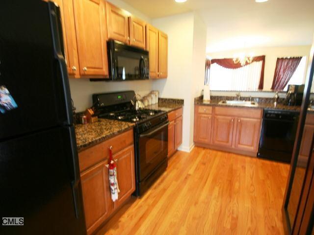 Building Photo - 1301 Briar Woods Ln