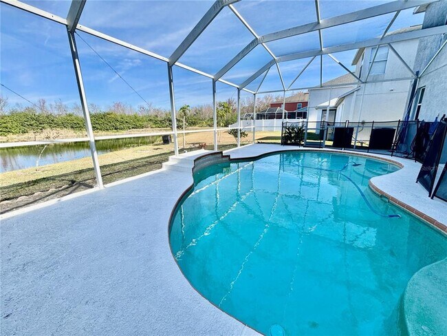 Building Photo - 11209 Village Brook Dr