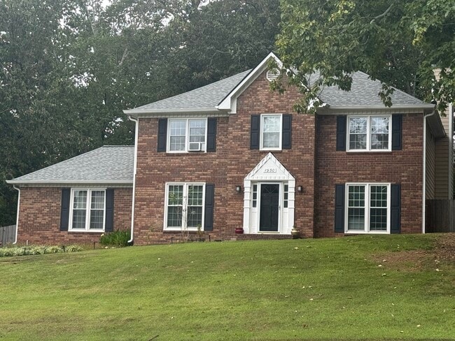 Front of Home - 1930 Oak Ridge Ct