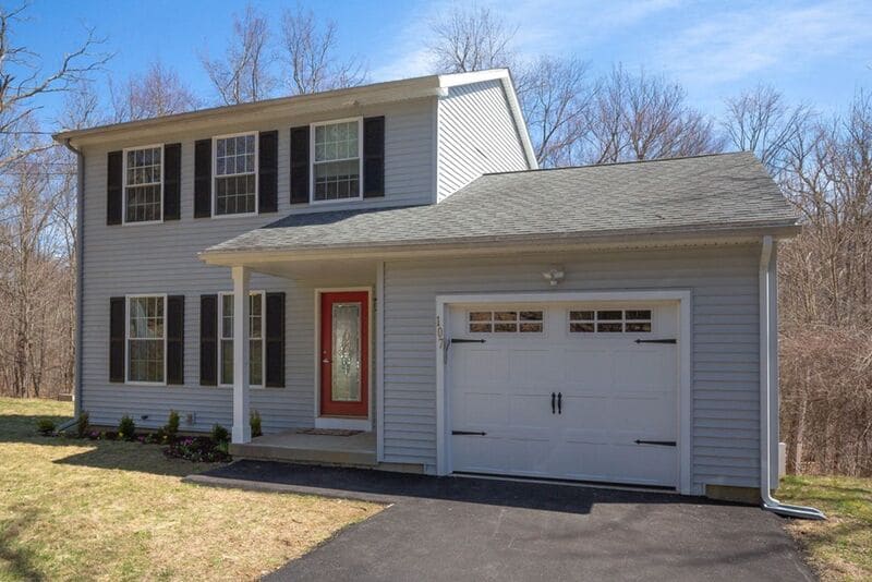 Photo - 107 Stafford Rd
