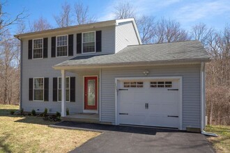 Building Photo - 107 Stafford Rd