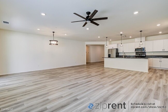 Building Photo - 3 br, 2 bath House - 32147 Prairie Crossin...