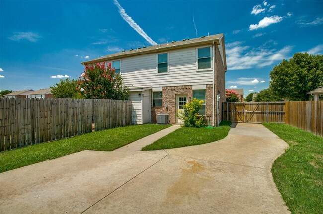 Building Photo - 2644 Ezekial Way
