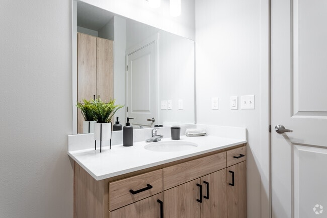 2BR, 2BA - 1,162 SF - Northplace Apartment Homes