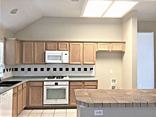 Building Photo - 4725 Magna Carta Blvd