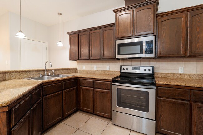 Foto del edificio - 1304 W Kiwi Ave