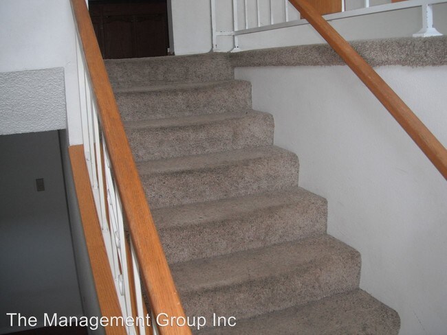 Foto del edificio - 4 br, 3 bath House - 4510 NE 26th Avenue