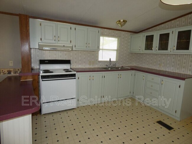 Building Photo - 7845 Purtee Ln