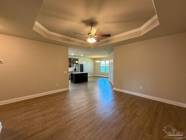 Foto del edificio - 5317 Parkside Dr