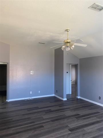 Building Photo - 1593 Sandhurst Dr