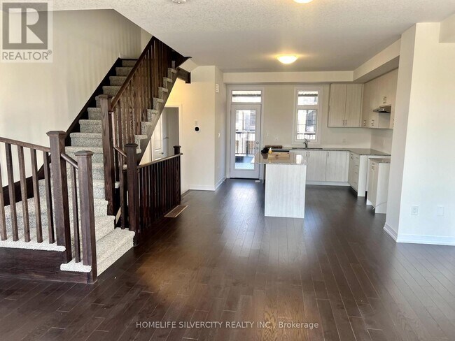 Building Photo - 400 Newman Dr