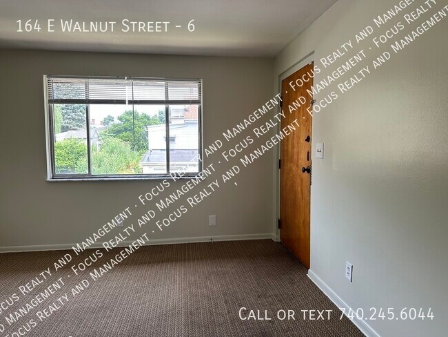 Foto del edificio - 164 E Walnut St