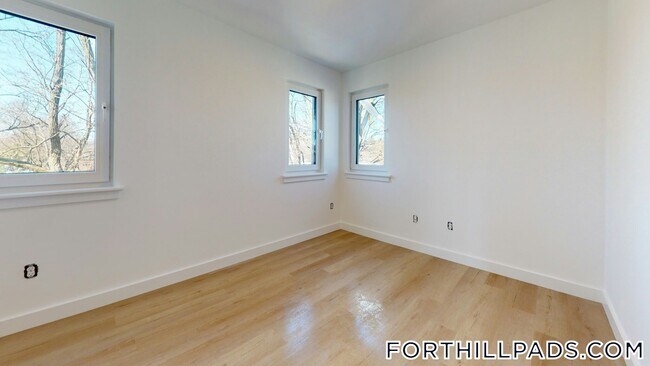 Foto del edificio - 2837 Washington St