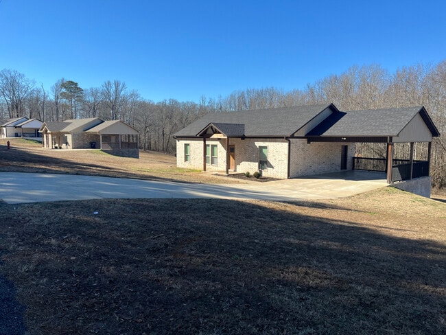 Building Photo - 118 Union Rd