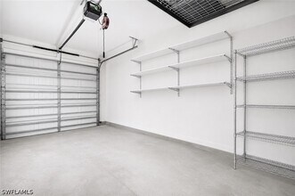 Building Photo - 13045 Pembroke Dr