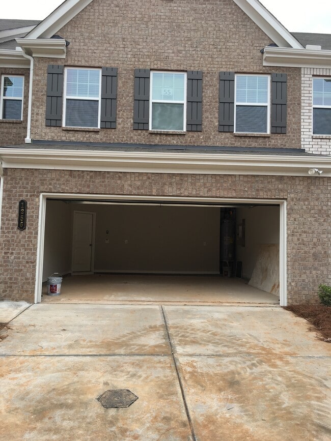 Building Photo - 1256 Elderwood Way