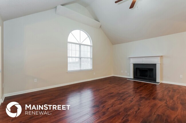 Foto del edificio - 1220 Misty Meadows Ln