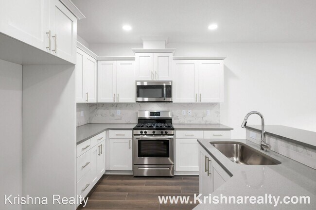 Building Photo - 3 br, 2.5 bath House - 1210 S Quartz St