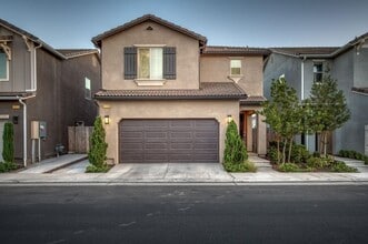 Building Photo - 1349 E Via Viola Way