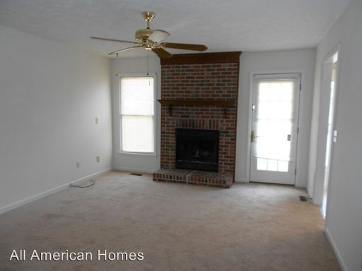 Building Photo - 640 Daharan Dr