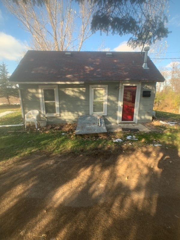 Building Photo - 410 N Grove St