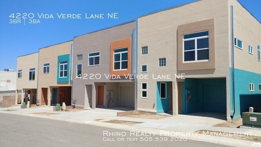 Foto principal - 4220 Vida Verde Ln NE