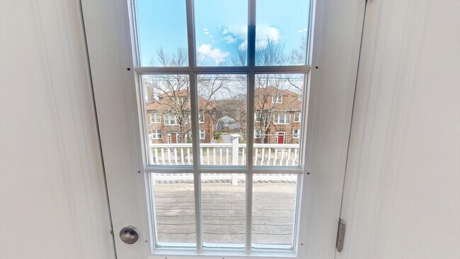 Foto del edificio - 244 Winchester St