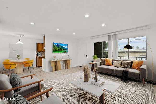 Building Photo - 8800 Cedros Ave