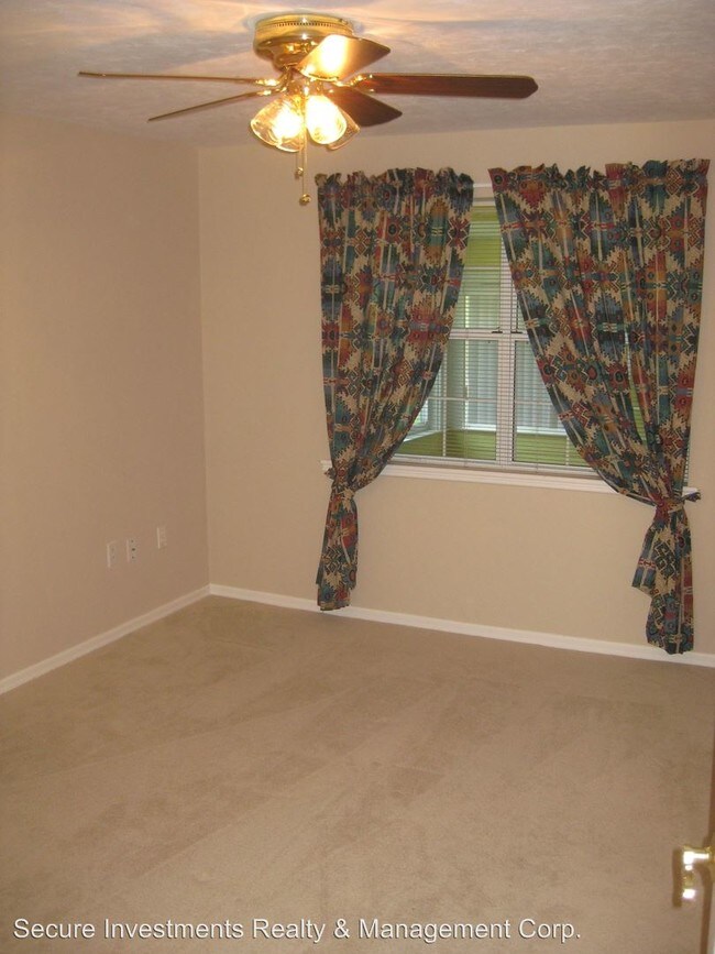 Building Photo - 2 br, 2 bath House - 3221 NW 103 Dr