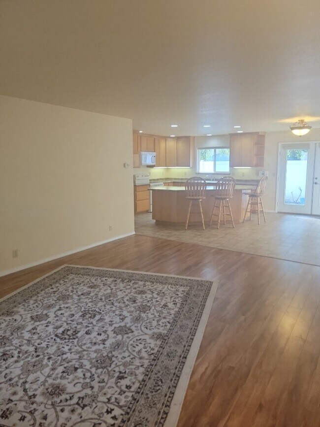 Foto del edificio - Beautiful 3 bed/2 bath home in Rogue River, OR