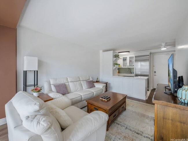 Foto del edificio - 1-bed, 1-bath condo located in Waikiki