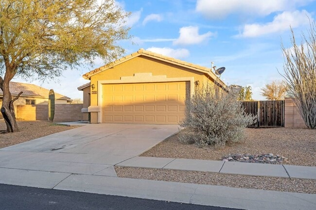 Building Photo - 6322 W Desert Laurel Ln
