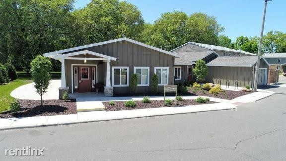 Foto del edificio - 2 bedroom in Sturgis MI 49091