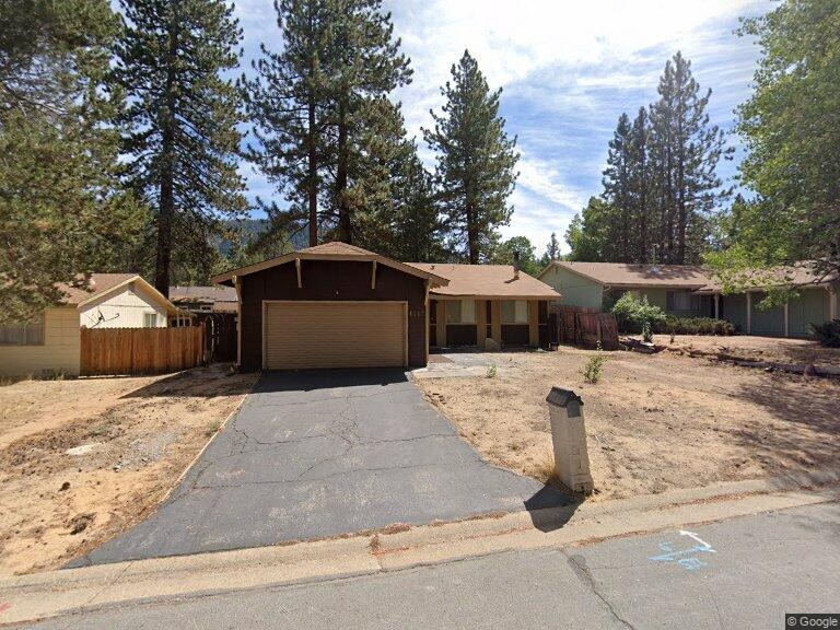 Primary Photo - 1387 Matheson Dr