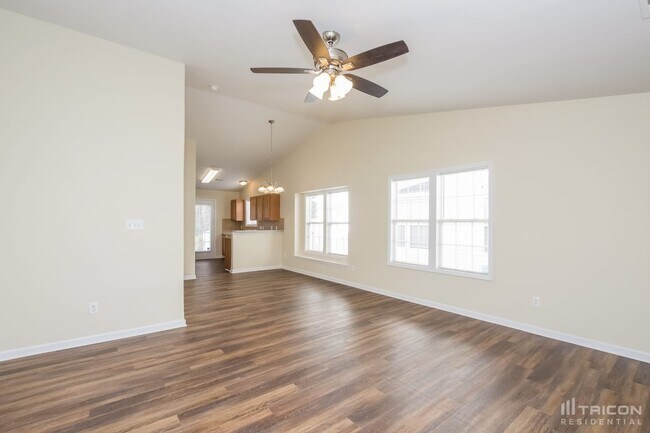 Foto del edificio - 10437 Hugue Way