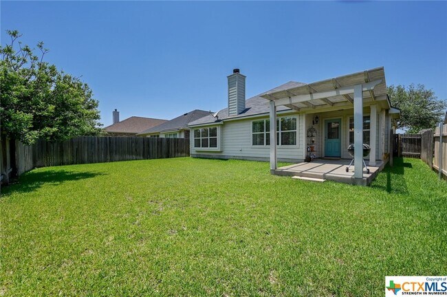 Foto del edificio - 219 Hummingbird Ln