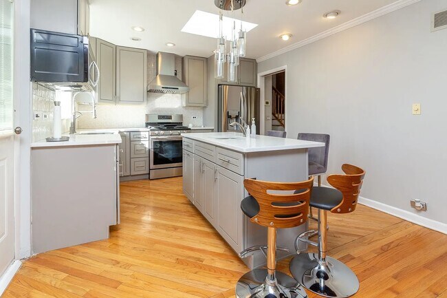 Foto del edificio - 432 S Dale Ave