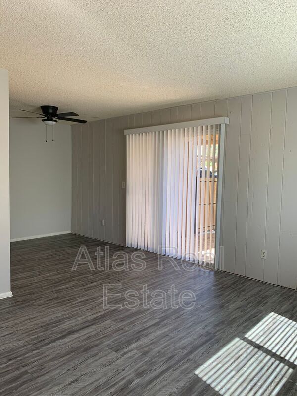 Building Photo - 729 E Cochise A