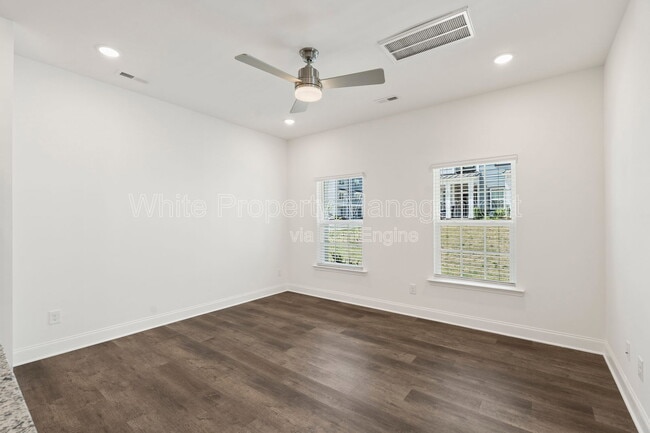 Foto del edificio - 5009 Cherry Gum Ct