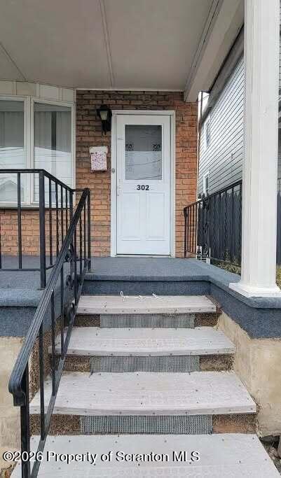 Building Photo - 302 Lehigh St