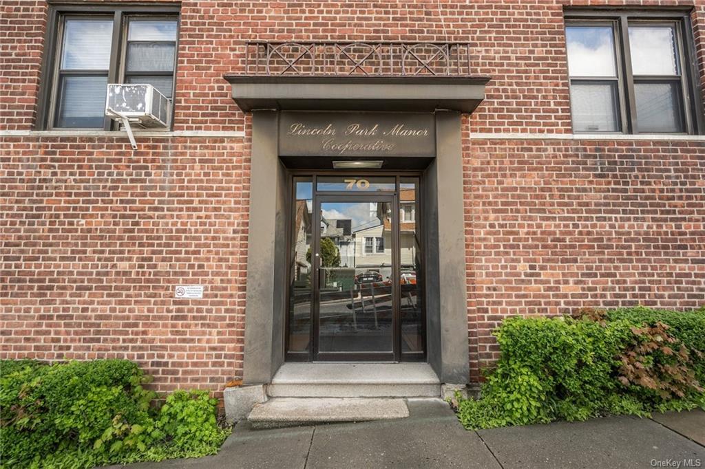 70 Sherman Ave Unit 3K, Yonkers, NY 10705 Condo for Rent in Yonkers