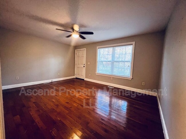 Building Photo - 538 Gadd Rd