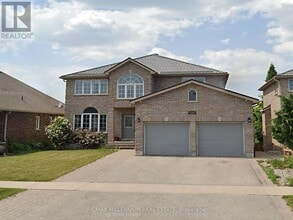 Building Photo - 116 Summerset Dr