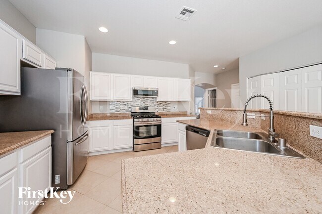 Foto del edificio - 10831 Vestone St