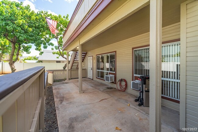 Building Photo - 91-1125-1125 Puahala St