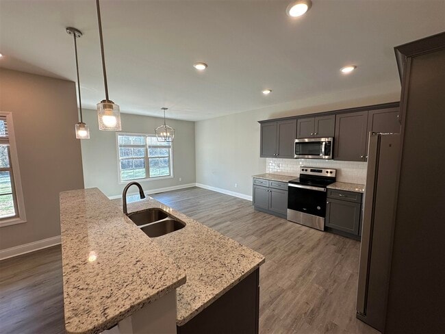 Building Photo - 437 Adalynn Cir