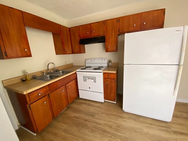 Foto del edificio - 3 Bedroom 1.5 Bath House