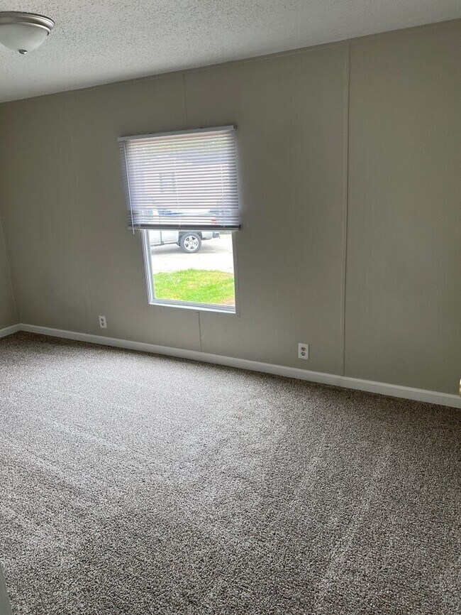 Foto del edificio - Newly Remodeled Mobile Home For Sale or Re...