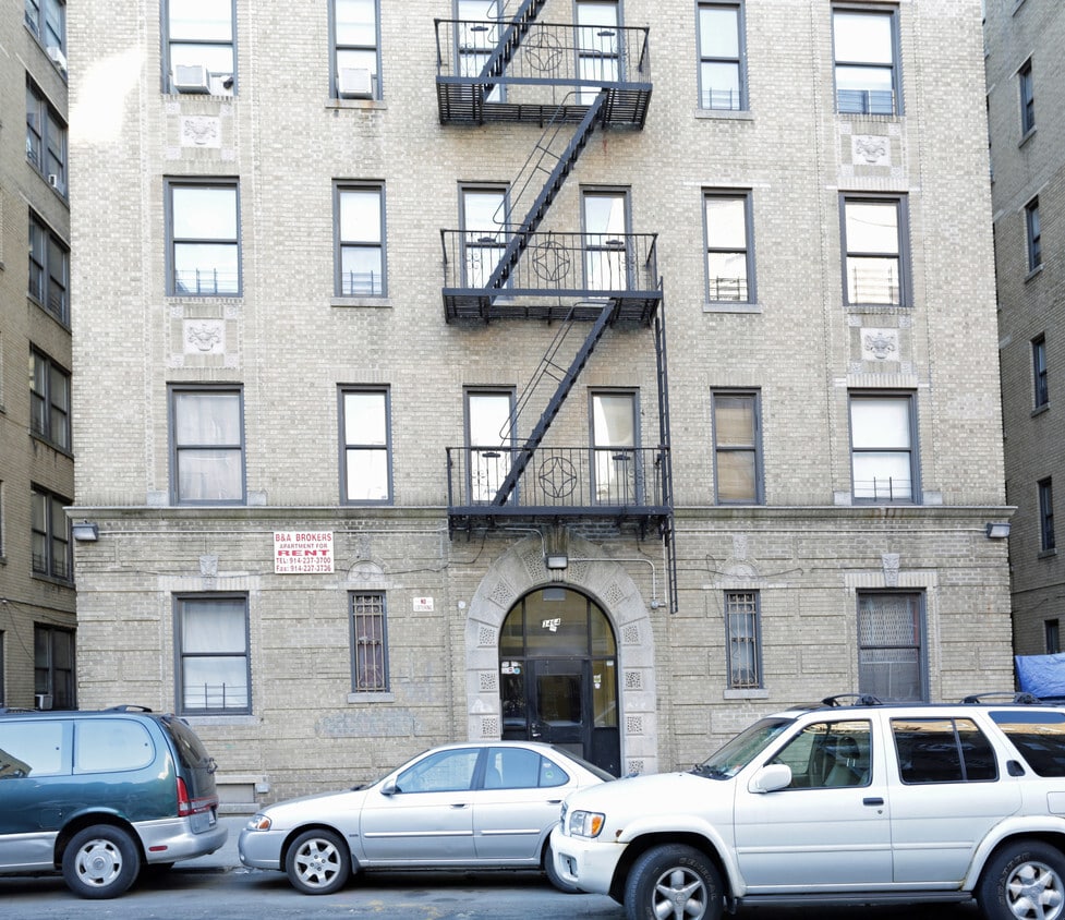 Building Photo - 3464 Knox