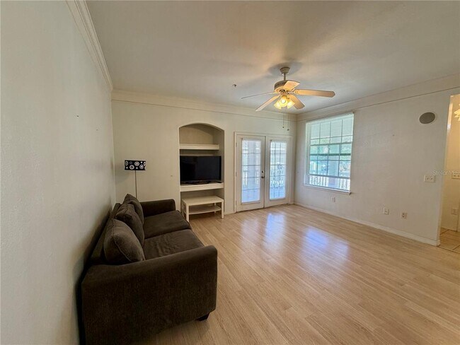 Foto del edificio - 3213 Greenwich Village Blvd